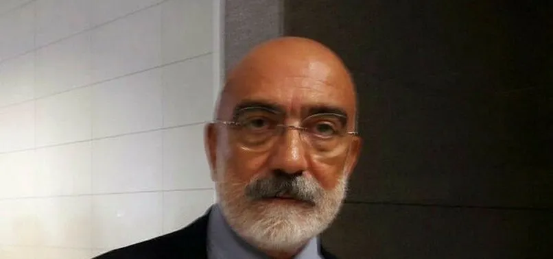 Hakkında yakalama kararı çıkarılan Ahmet Altan gözaltına alındı