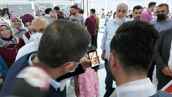 afrinde-iki-bacagini-kaybeden-gazinin-mutlu-gunu-1627299569974.jpg Afrin’de iki bacağını kaybeden gazinin mutlu günü - 2