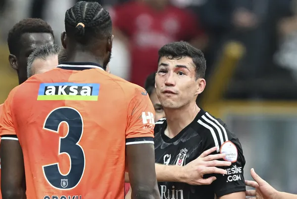 Beşiktaş’ta Bakhtiyor Zaynutdinov gelişmesi! Maskeyle geri döndü