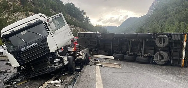 Mersin’de zincirleme kaza: 2 yaralı