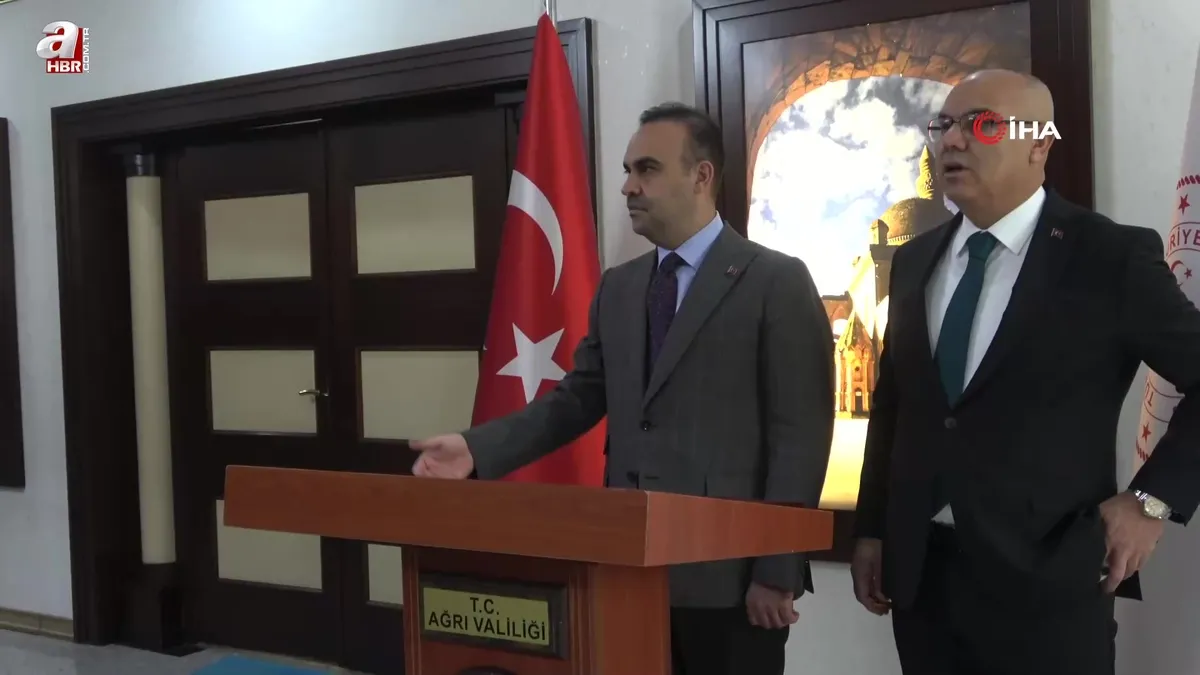 Sanayi ve Teknoloji Bakanı Kacır Ağrı'da