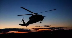 Arızalanan askeri helikopter acil iniş yaptı