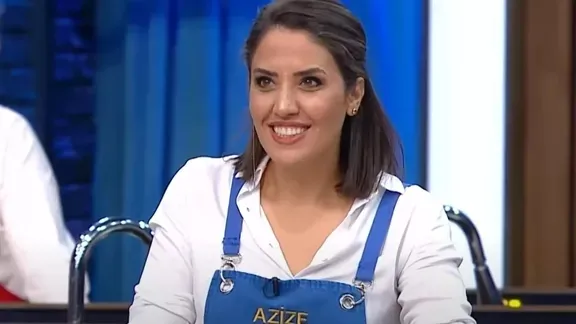 masterchef-azize-nasil-zayifladi-gorenler-tanimakta-zorlandi-masterchef-azizenin-eski-ve-yeni-hali-1697486531807.jpeg Masterchef Azize kimdir, kaç yaşında? Görenler tanımakta zorlandı! Estetik yaptırdıktan sonra... - 5