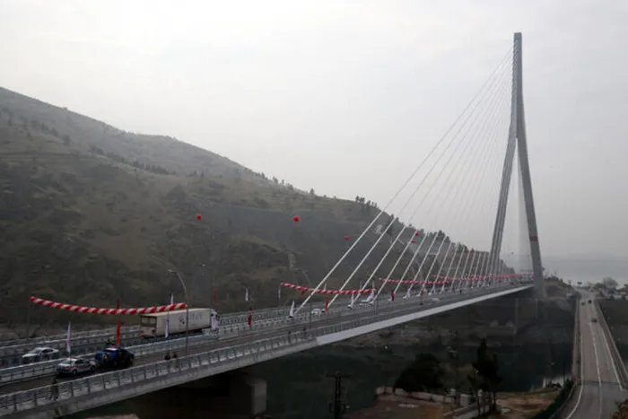 Başkan Erdoğan ’sembol olacak’ dedi! Tek pilon detayı