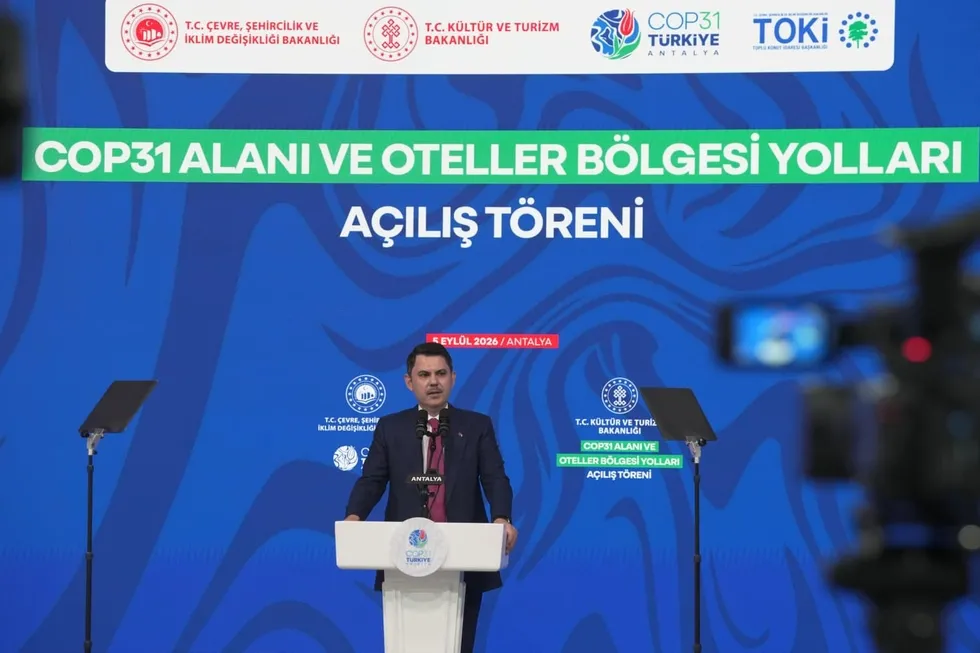 antalyaya-192-milyar-liralik-kultur-ve-turizm-yatirim-1788599102344.jpeg Antalya’ya 19,2 milyar liralık kültür ve turizm yatırımı! - 6