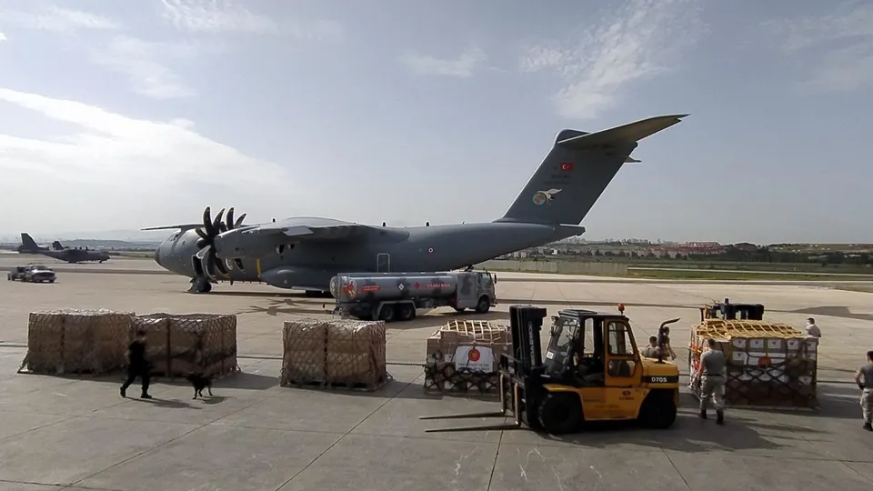 Türkiye’den Afganistan’a tıbbi yardım | VİDEO
