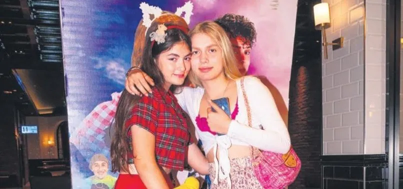aleyna tilki kardesi ayca tilki icin