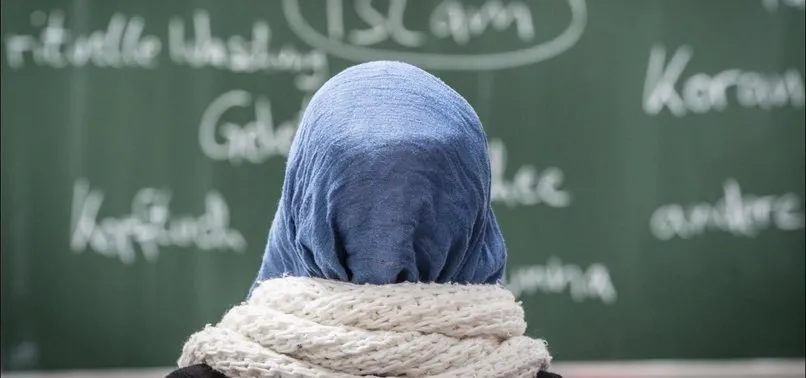 Avusturya'da ilkokullardaki başörtüsü yasağının kapsamı genişletiliyor