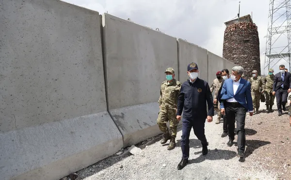 Son dakika: Milli Savunma Bakanı Hulusi Akar’dan Afganistan açıklaması: Risk görürsek çekiliriz