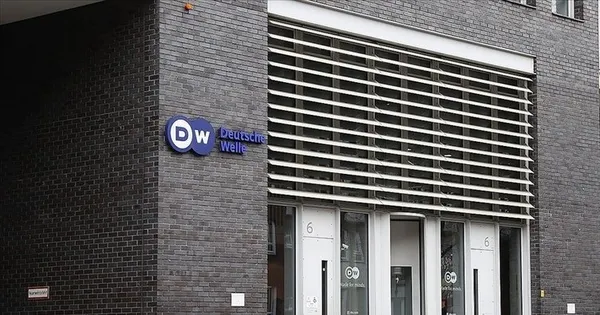 Avrupa'yı eleştirdi işinden kovuldu! Deutsche Welle gazetesi... - 2
