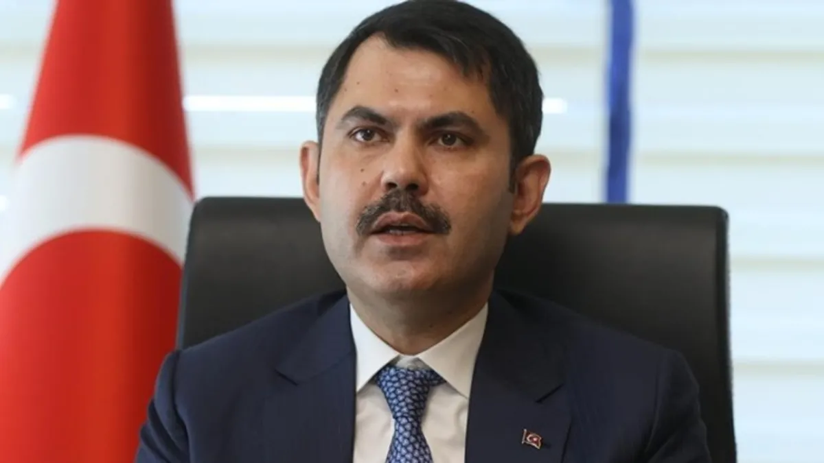 Bakan Kurum'dan CHP'li Özel'e sosyal konut tepkisi! "Milletin gözüne baka baka yalan söylüyorsunuz"