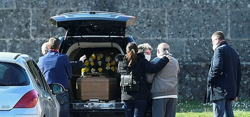 Son dakika: İtalya'da koronavirüsten ölüm sayısı 2 bin 158 oldu