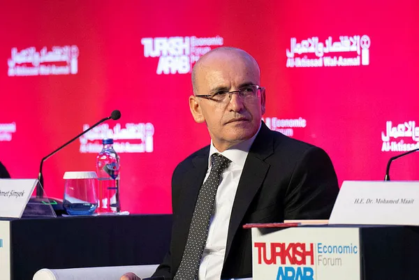 Bakan Mehmet Şimşek’ten Körfez ülkelerine çağrı: Büyüme engellerini birlikte aşalım
