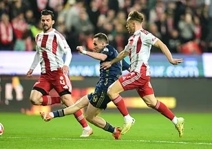 Kanarya deplasmanda kan kaybetti