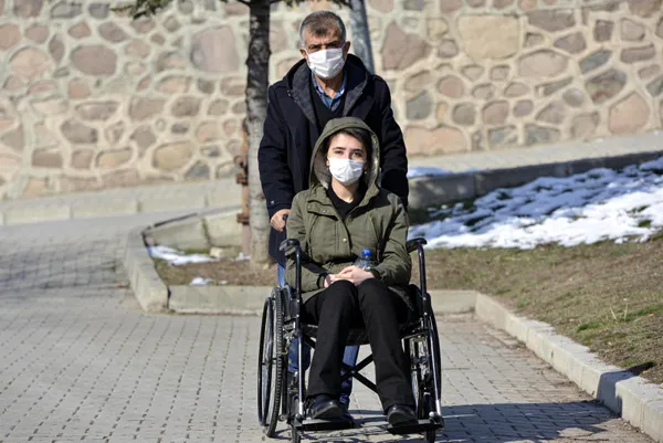 1613821322799.jpg Yeni gelin kabusu yaşadı! Yoğun bakımdan çıktı her şeyi anlattı - 4