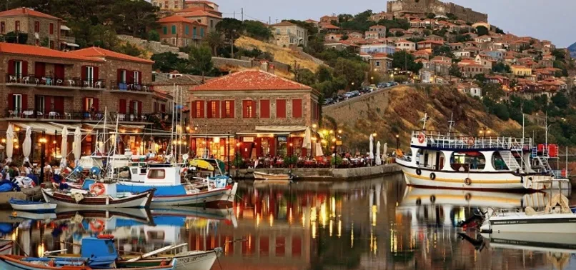 Ayvalık’a yakınlığı ile bilinen Midilli adasına nasıl gidilir? İşte adanın güzellikleri, tarihçesi, gezilecek yerleri ve daha fazlası…