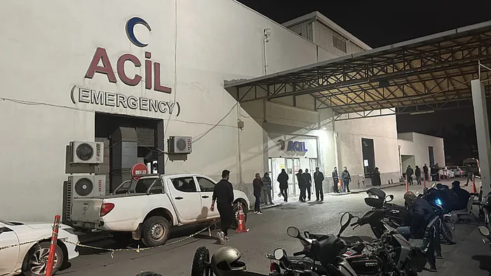 hatayda-tuyler-urperten-olay-anne-ve-3-cocugu-olu-bulundu-1734069161483.jpeg Hatay’da evde baygın halde bulunan anne ile 3 çocuğu hayatını kaybetti