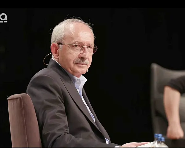 Kemal Kılıçdaroğlu'nun bozulan dengesi canlı yayında patlak verdi! Başkan Erdoğan'a oy verenleri skandal sözlerle itham etti - 3