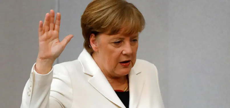 Merkel Başbakanlık yeminini etti
