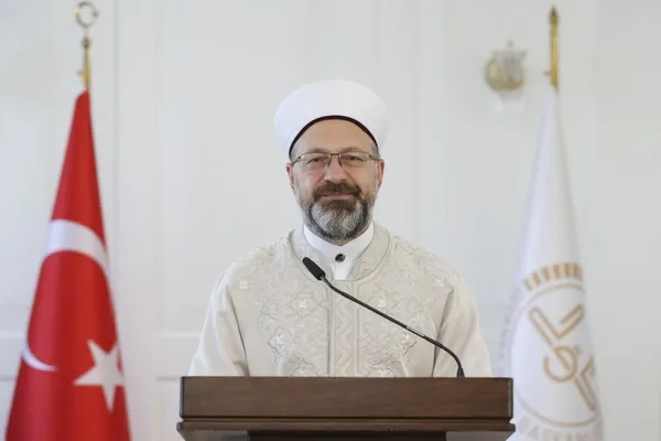 Bayram namazı kılınacak mı? Diyanet İşleri Başkanı Ali Erbaş açıkladı - 3