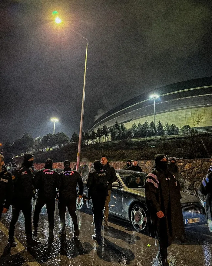 Kocaeli’de maç sonrası gerginlik: Başkan Doğan’ın aracına saldırı - 1