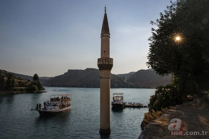 Şanlıurfa’dan hayranlık uyandıran görüntüler! “Sakin şehir” Halfeti, doğal güzellikleriyle turistleri kendine çekiyor