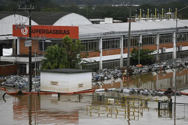 Brezilya’daki sel felaketinde ölenlerin sayısı 144’e yükseldi