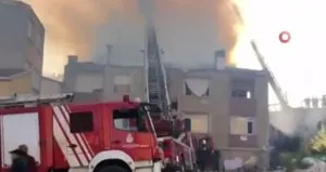 Fikirtepe’de büyük yangın!