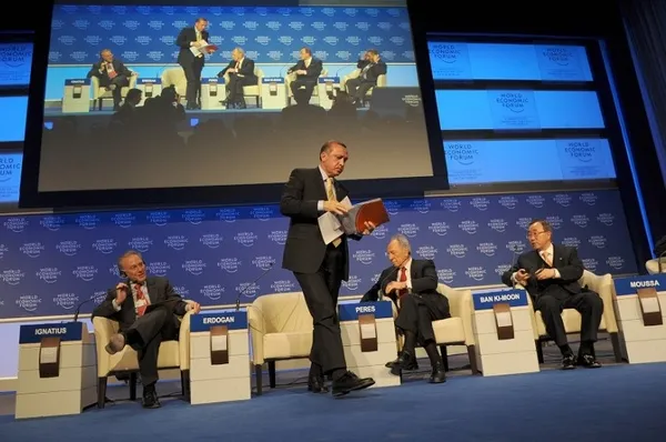 BBC sunucusu Anjana Gadgil’den eski İsrail Başbakanı Bennet’e Başkan Erdoğan’ın sözlerini anımsatan çıkış - 8