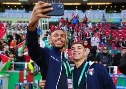 Konyaspor-Filistin dostluk maçında anlamlı buluşma! Tribünlerde Filistin’e sevgi seli