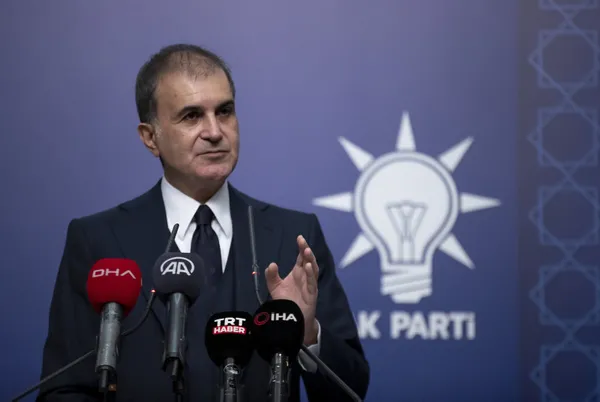 Son dakika: 6’lı masanın Anayasa önerisi | AK Parti Sözcüsü Ömer Çelik’ten önemli açıklamalar: Türkiye krizlerle baş başa kalır