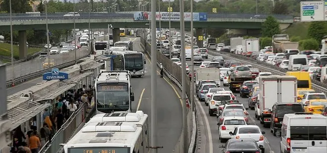 Son dakika: Kademeli normalleşmenin ikinci gününde İstanbul trafiğinde son durum: Yüzde 70’i geçti