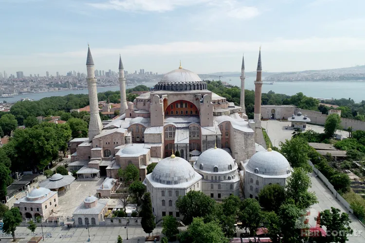 Ayasofya fotoğrafları! Ayasofya tarihi nedir? Ayasofya ne zaman müze oldu? Ayasofya'yı kim yaptı? 12