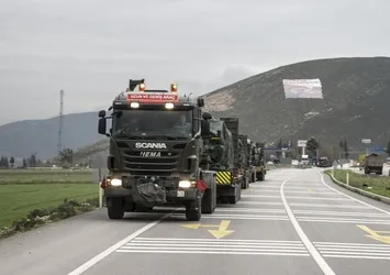 TSK'dan Suriye sınırına askeri sevkiyat