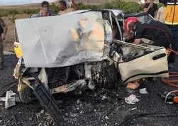 Şanlıurfa'da feci kaza! Otomobil hurdaya döndü: 1 ölü