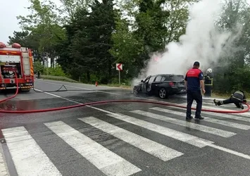 Ordu’da seyir halindeki otomobilde yangın çıktı