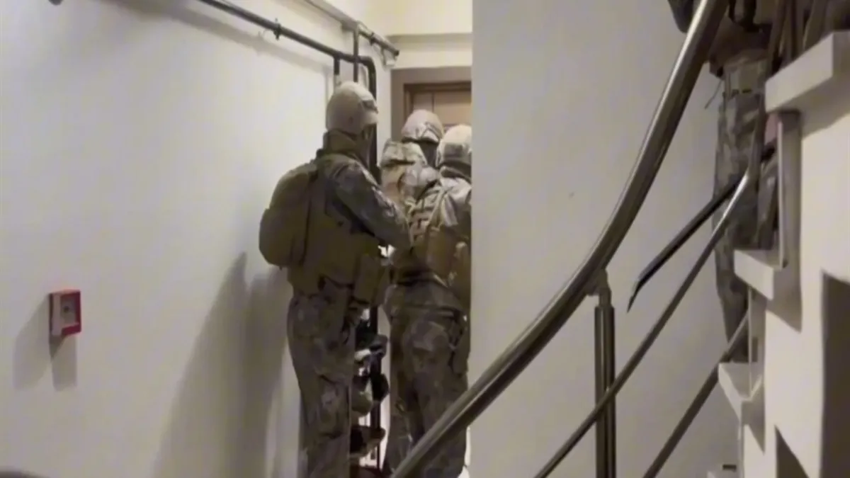 7'si çocuk 17 gözaltı