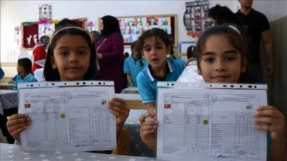 BUGÜN KARNELER SAAT KAÇTA VERİLECEK? 1 2 3 4 5 6 7 8 9 10 11 12’nci sınıflara karneler basıldı mı, dağıtım saatleri belli oldu mu?