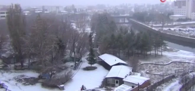 Kars'a mevsimin ilk karı