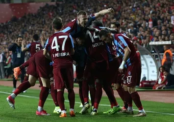 Trabzonspor, Antalyaspor'u farklı mağlup etti