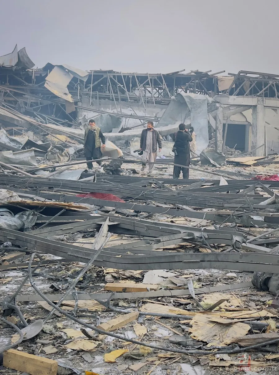 Pakistan Afganistan'da hastane vurdu! En az 400 ölü 15