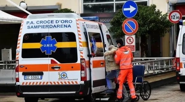 italyada-ambulanslar-siren-acamayacak-mafya-uyusturucu-saticilarini-korumaya-aldi-1612385789617.jpg İtalya'da ambulanslar siren açamayacak! Mafya uyuşturucu satıcılarını korumaya aldı - 4