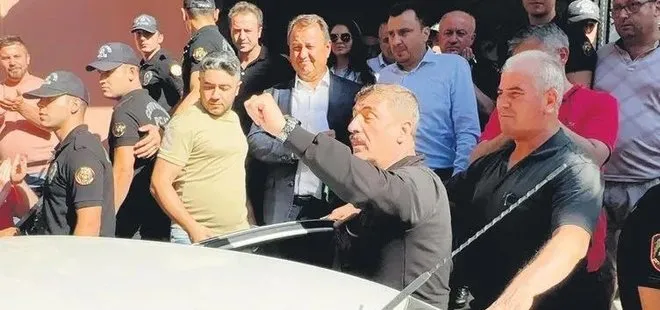 CHP’li Kula Belediyesi Başkanı Hikmet Dönmez’in darp ettiği mağdur dehşet anlarını anlattı: Kameraları kapatın öldüresiye dövün