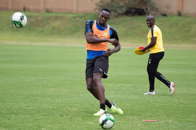 Usain Bolt, futbol maçında forma giyecek!