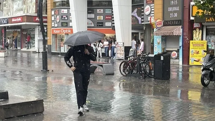 Son dakika | Meteoroloji'den 5 ile sarı kodlu yağış uyarısı! İstanbul'a yağmur müjdesi! Bugün hava nasıl olacak? İşte il il son durum - 2