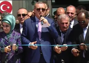 Cumhurbaşkanı Erdoğan Türkiye’nin Mogadişu Büyükelçiliği’nin açılışını yaptı