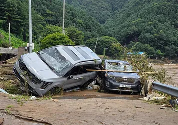 Güney Kore'de şiddetli yağış: 17 ölü 11 kayıp