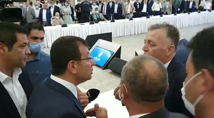 Son dakika: CHP’li İBB zamma doymuyor! İstanbul’da toplu ulaşıma yüzde 15 zam yapıldı