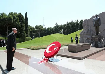 Başkan Erdoğan'ın ilk yurt dışı ziyareti