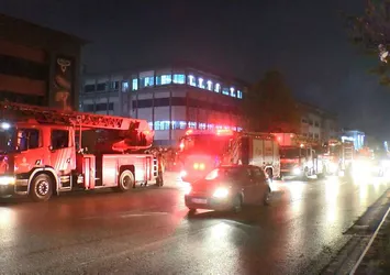 İstanbul'da korkutan yangın! 11 kişi dumandan etkilendi